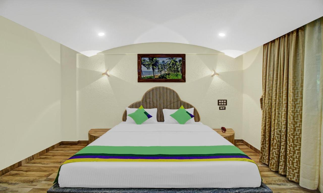 Treebo Majestic Palms, 2 Km From Colva Beach Benaulim Bagian luar foto